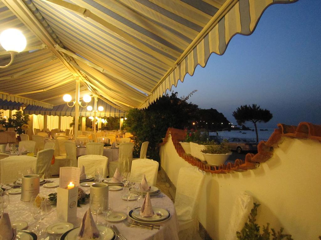 Hotel Ristorante La Tartaruga Capo d'Orlando Exterior photo